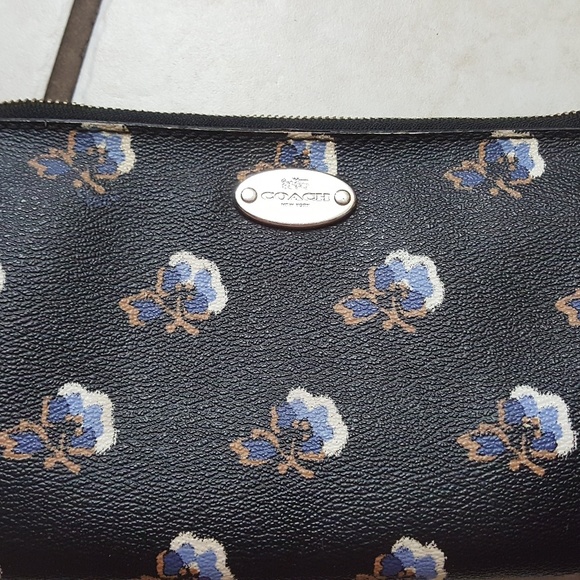 Coach wallet purse wristlet - Picture 4 of 8